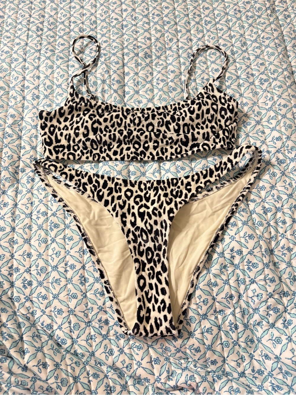 triangl swimwear Cream and Blue Floral Lined Bikini Bottom